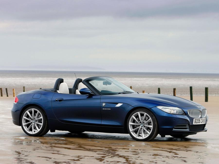  BMW Z4 2009 года  (UK) (фото 10 из 15)